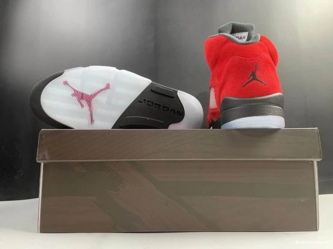 MaikeSneakers Jordan Retro Bulls Red DD0587-600 (2021) 5 Raging 0722